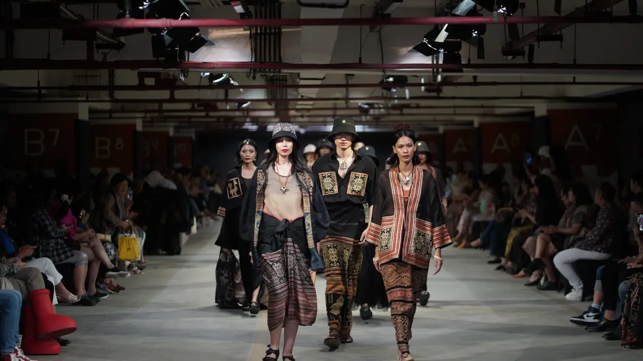 JF3 Fashion Festival 2023, Gedung Parkir Disulap Jadi Runway Show Kreasi Wastra Nusantara