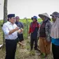 Gus Muhaimin saat menghadiri rembuk petani karet dan cabe di Desa Margo Kencono, Tulang Bawang Barat, Lampung, Kamis, 13 Oktober 2022.