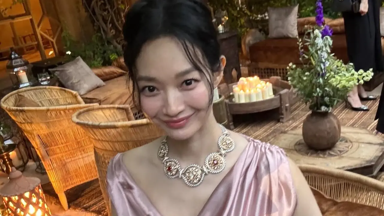 Shin Min Ah saat Hadir di High Jewelry Louis Vuitton Morocco. [@illusomina]