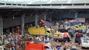 Suasana Pasar Induk Kramat Jati jelang Ramadan, Jakarta, Selasa, (9/6/2015). Mentan Andi Amran Sulaiman bekerjasama dengan Kemendag dan Bulog untuk menggelar pasar murah sebagai upaya antisipasi kenaikan harga jelang Ramadan. (Liputan6.com/Helmi Afandi)