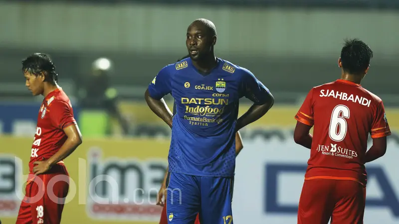 Debut Pemain Persib Bandung, Michael Essien dan Carlton Cole