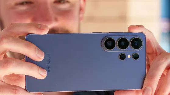Kamera Depan Samsung Galaxy S27 Pro & Ultra bakal Lebih Tajam