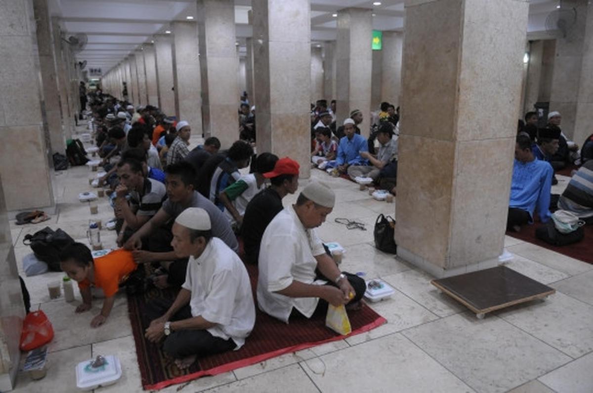 Buka puasa bersama di Masjid Istiqlal