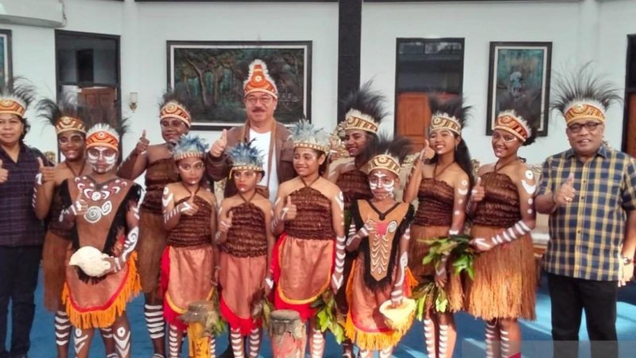 Menguak Sejarah 'Saudara Tua': Gubernur Maluku Teguhkan Persaudaraan Maluku Papua di HUT Ikemal ke-20