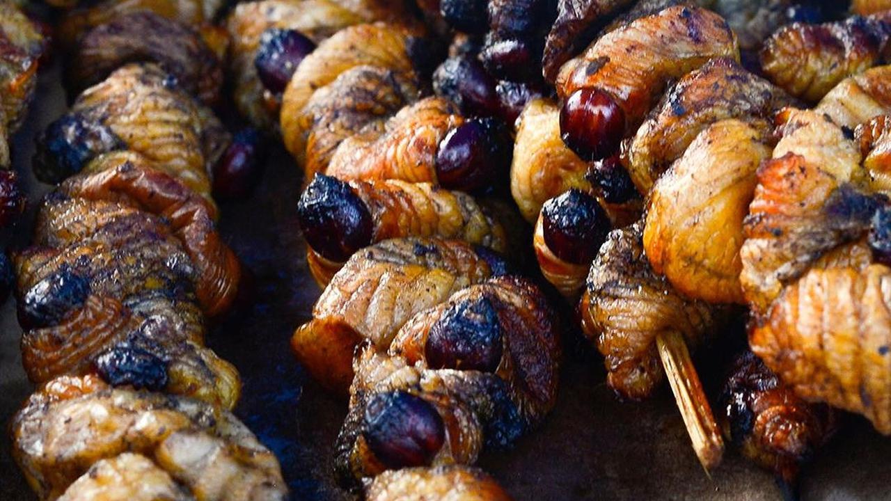 Sate ulat sagu