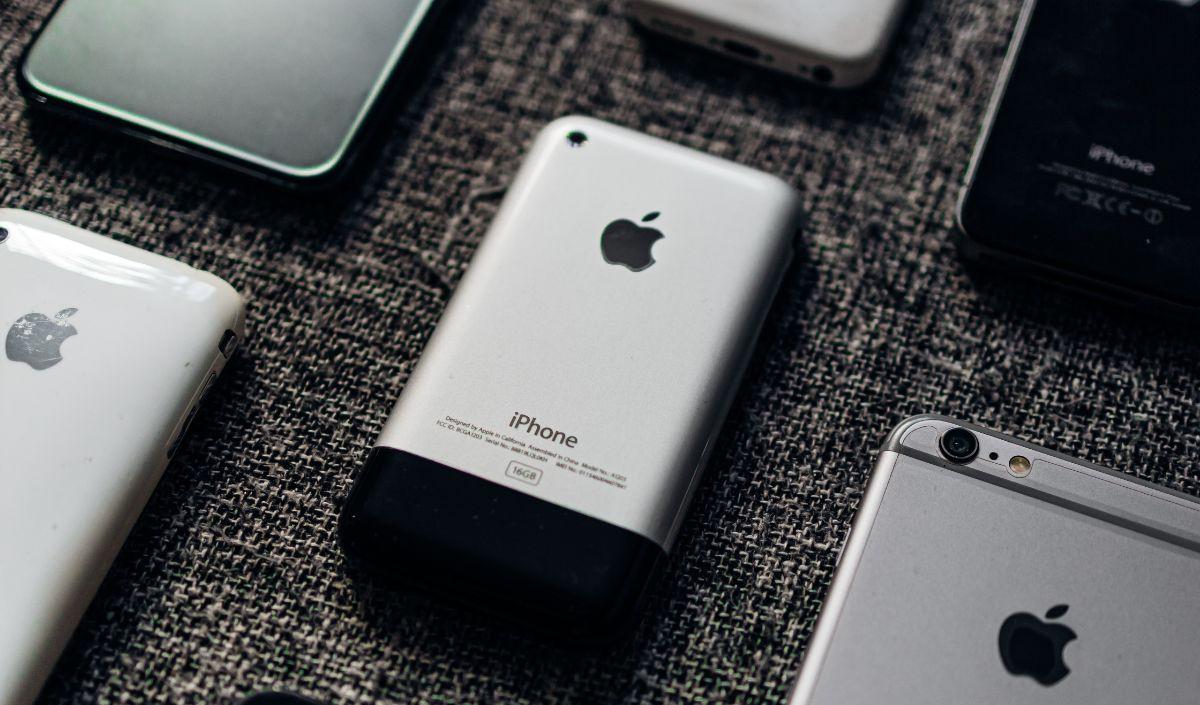 Mao menjelaskan bahwa beberapa waktu lalu, Tiongkok mendapat banyak laporan dari media mengenai isu keamanan data dari produk iPhone.&nbsp;