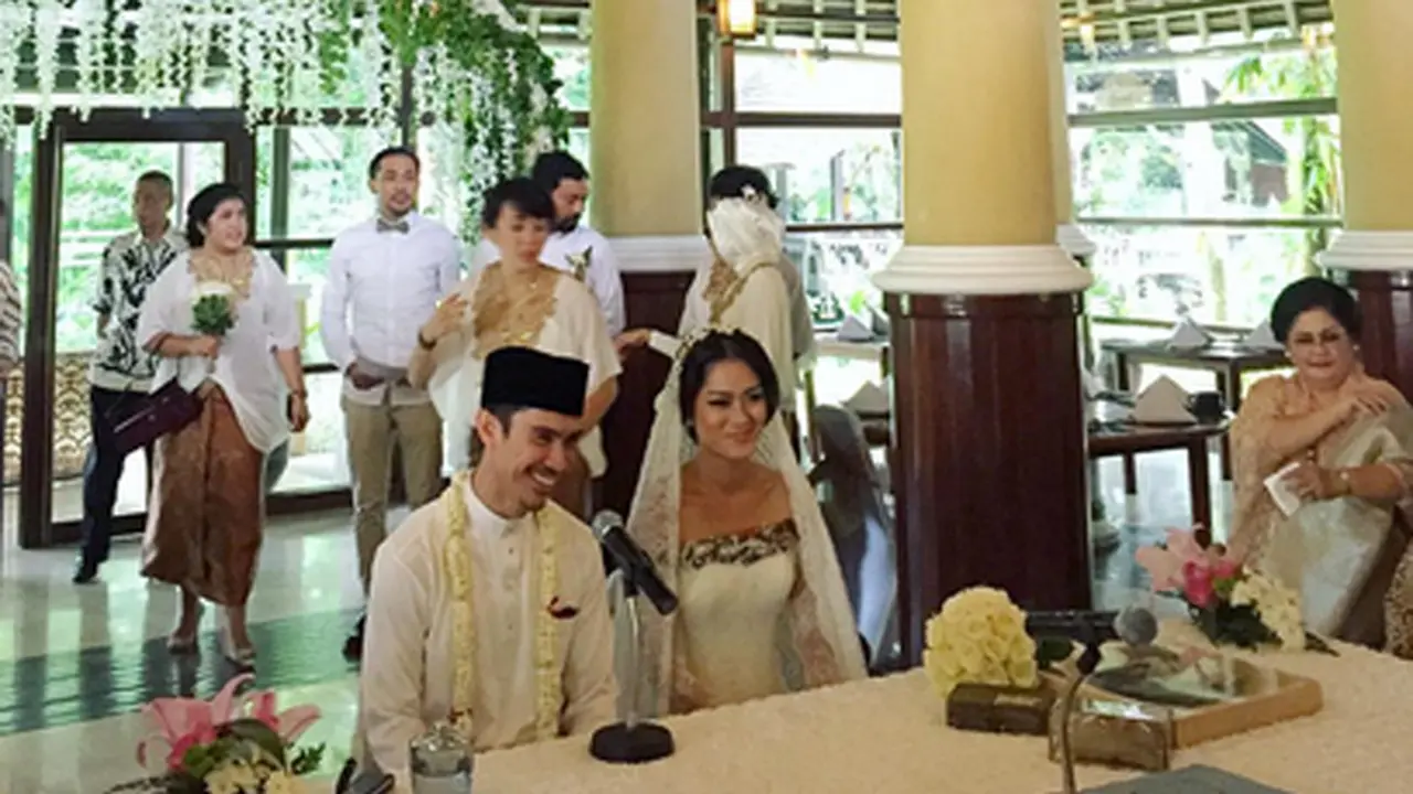 [Bintang] Prisia Nasution dan Iedil Putra