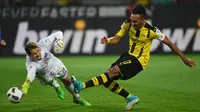2. Pierre-Emerick Aubameyang (Borussia Dortmund) - Perkiraan klub tujuan Paris Saint-Germain. Harga sekitar 60 - 90 juta Euro. (AFP/Patrik Stollarz)