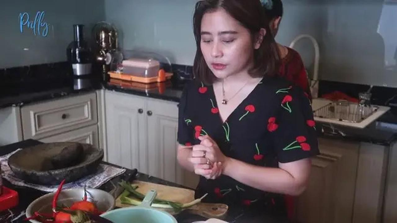 Potret Dapur Mewah Prilly Latuconsina, Miliki Desain Klasik Modern