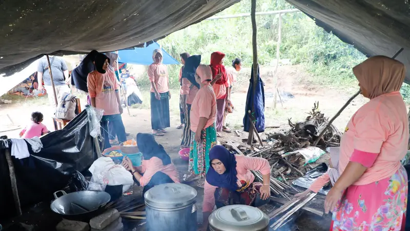 Relawan Mak Ganjar Bangun Dapur Umum- Door to Door Bagikan Bantuan Korban Gempa Cianjur (Istimewa)