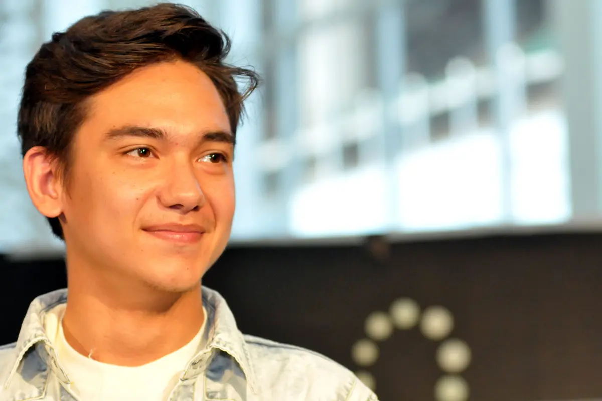 Adipati Dolken