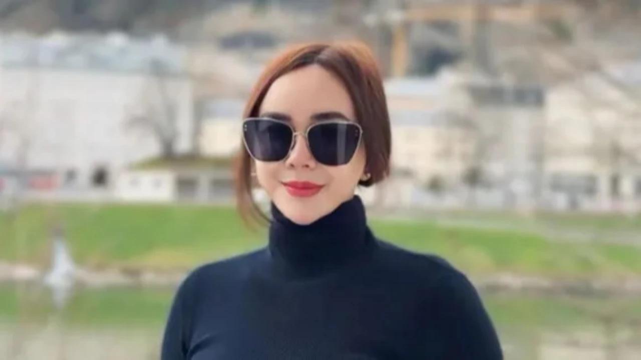Profil Lengkap Aura Kasih, Artis yang Melejit Gara-Gara Lagu Mari Bercinta