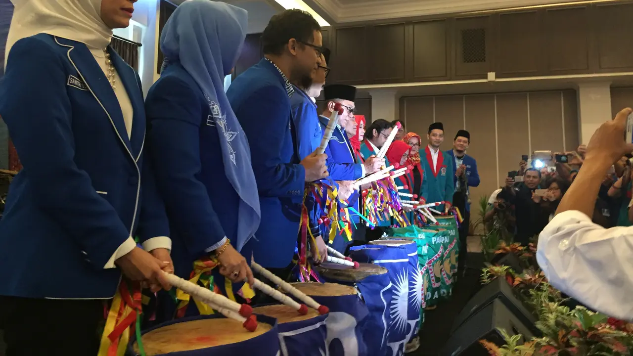 Partai Islam Damai dan Aman (Idaman) resmi mendeklarasikan diri bergabung dengan Partai Amanat Nasional