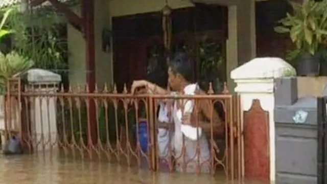 Ciledug Indah Banjir, Akses ke Jakarta Terputus