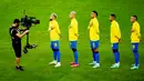 Timnas Brasil selalu dihuni para pemain berkualitas dan berlabel bintang dari masa ke masa termasuk tim yang akan berlaga di Piala Dunia 2022 Qatar nanti. Tim Samba saat ini memiliki harga skuad yang mencapai 1,14 miliar euro atau senilai Rp18,3 triliun. (AFP/Mauro Pimentel)