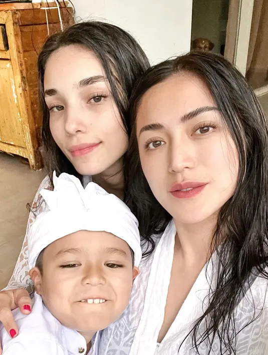 [Instagram/inijedar]