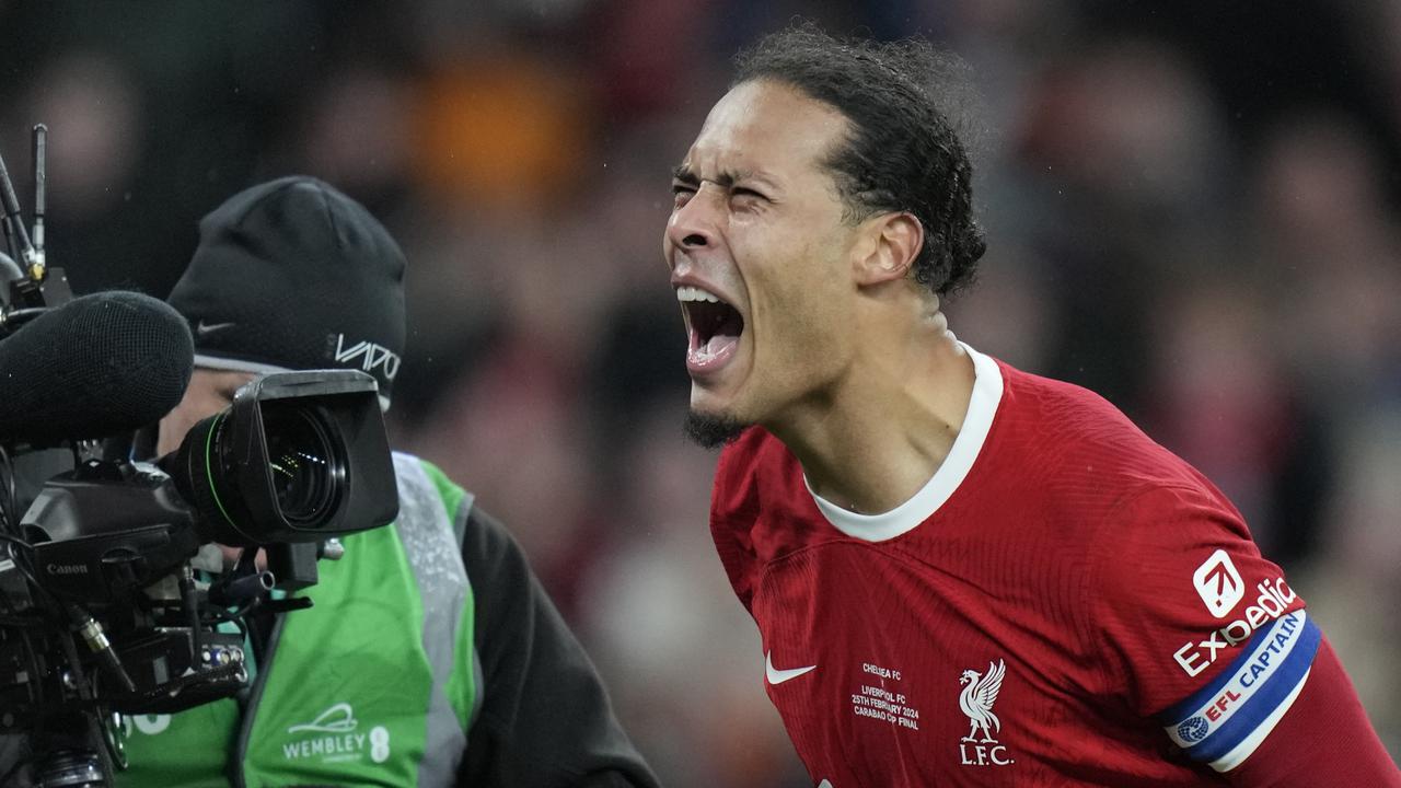 Foto: Virgil van Dijk Cetak Gol Dramatis, Liverpool Juara Carabao Cup 2023/2024