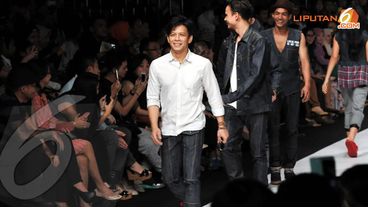 ariel-fashion-131020c.jpg