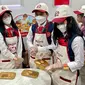 Anak-anak mempelajari proses membuat hingga menjual biskuit di Khong Guan Biscuits House KidZania Jakarta. (Dok. Liputan6.com/Dyra Daniera)