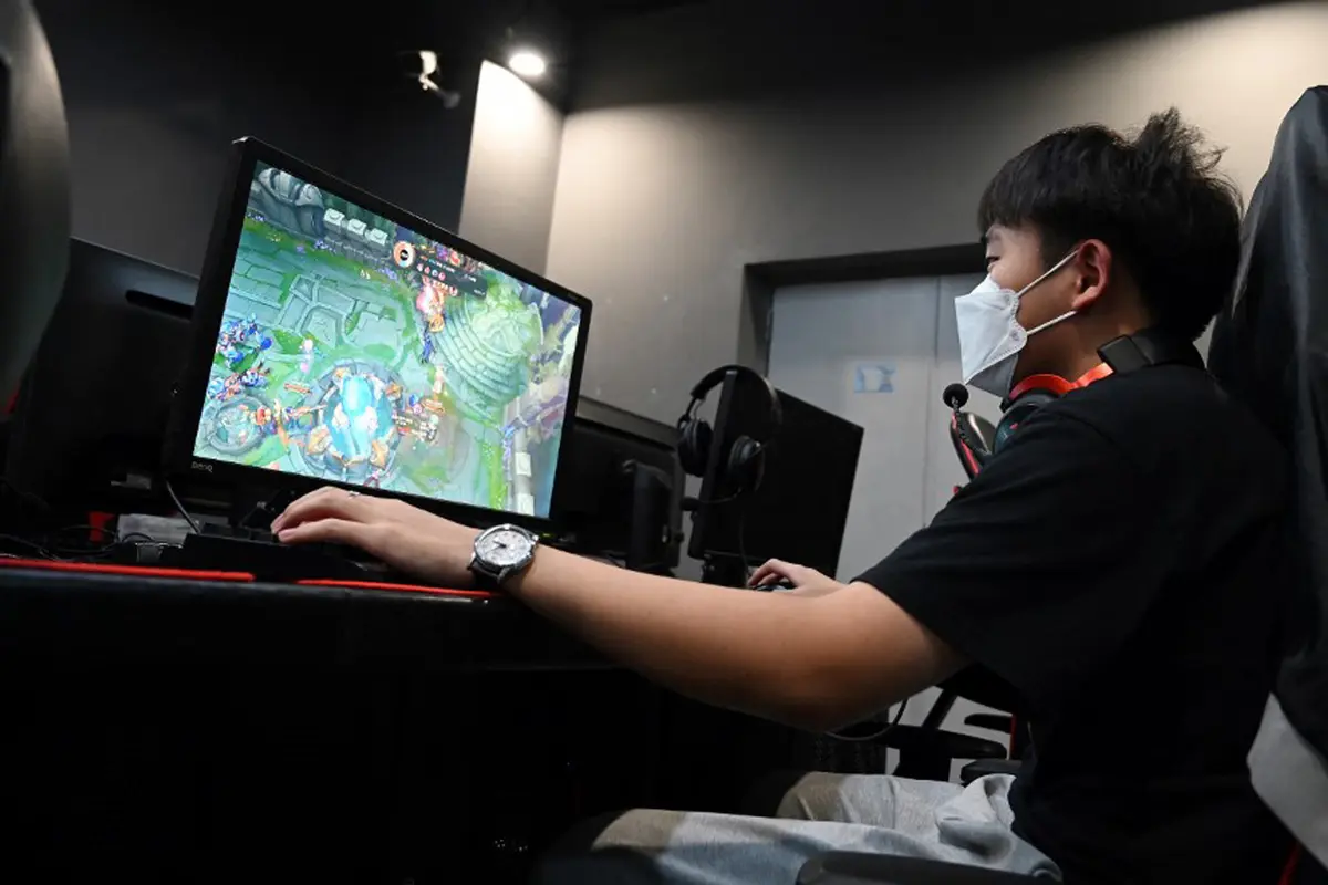 FOTO: Pembatasan Waktu Bermain Game Online di China