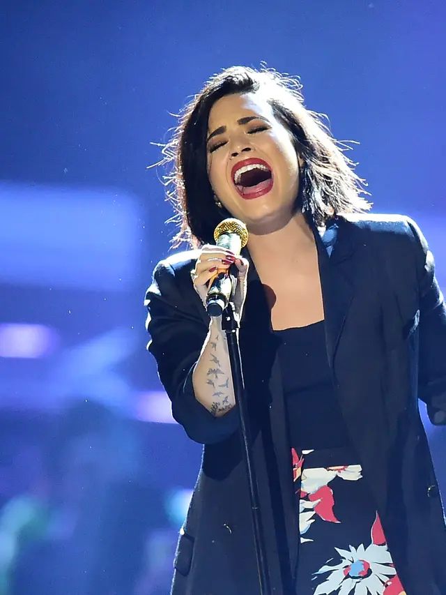 [Bintang] Garap Lagu Baru, Demi Lovato Bakalan Isi Soundtrack 'Angry Bird The Movies'