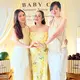 Chelsea Islan tampil menawan dengan pesona bumil glowing di momen baby shower (@kintahade)