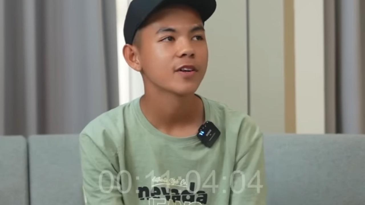 Derlin tak menolak bantuan dr. Richard untuk sekolah memasak seandainya diberi kesempatan. Ia berani menyerahkan akun Tik Toknya jika diminta fokus urusan sekolah.