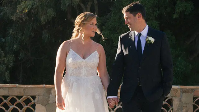 [Bintang] Amy Schumer