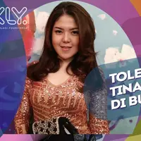 Rasa Bangga Tina Toon  Melihat Orang-orang Berpuasa