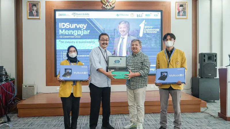 IDSurvey Mengajar di Universitas Jenderal Soedirman (Unsoed) yang diisi langsung oleh Direktur Utama PT Surveyor Indonesia, M. Haris Witjaksono