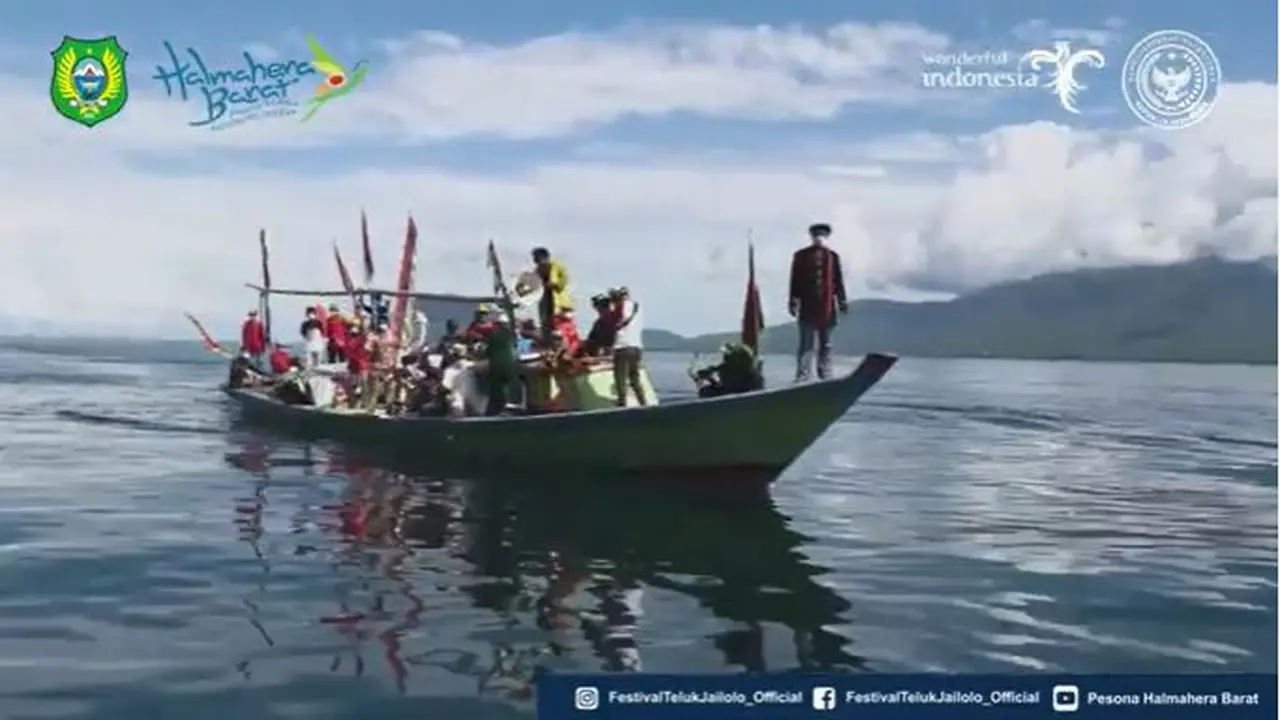 Semangat Puncak Festival Teluk Jailolo 2021 yang Diwarnai Hujan Deras