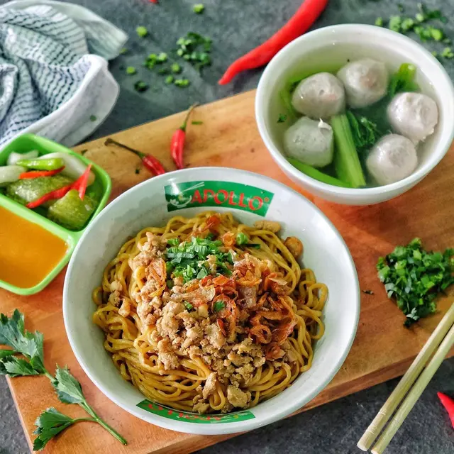 Wisata Kuliner Bogor Terdekat Mie Ayam Baso Apollo