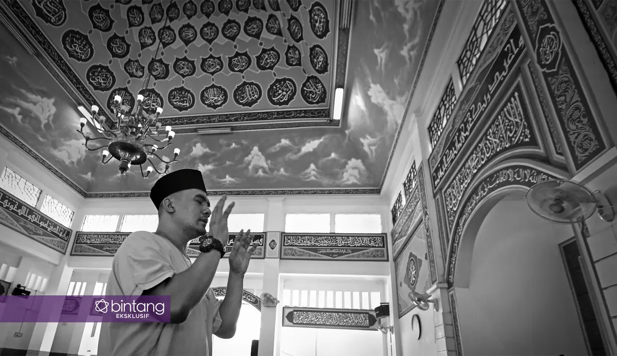 Saat berbincang dengan Bintang.com di Lapas, ia terlihat penampilan baru. Ia mengaku penampilan itu nazar setelah kasusnya dengan KPK selesai. Bahkan, setelah selesai menjalani hukumannya, ia juga bernazar langsung umrah. (Bambang E. Ros/Bintang.com)