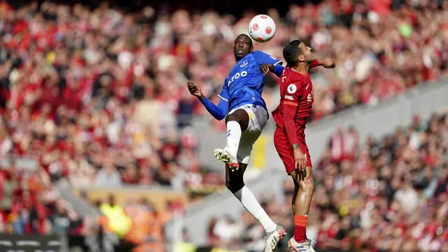 Kalahkan Everton, Liverpool Tempel Ketat Man City dalam Perburuan Gelar Juara Liga Inggris