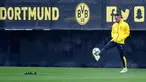 Pemain Borussia Dortmund Paco Alcacer berlatih di Dortmund, Jerman, Senin (16/9/2019). Dortmund siap menjamu Barcelona pada laga Grup F Liga Champions di Signal Iduna Park. (AP Photo/Martin Meissner)