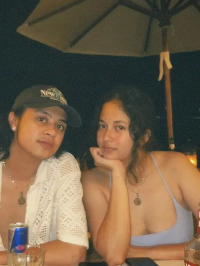 Sitha Marino dengan tubuh curvy (Instagram/sithamarino)