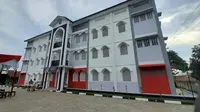 Direktorat Jenderal Perumahan Kementerian PUPR serah terima pemanfaatan, pengelolaan dan penghunian rumah susun (rusun) santri di Yayasan Luhur Amal Muli Pondok Pesantren Miftahul Huda, Pekanbaru, Riau. (Dok PUPR)