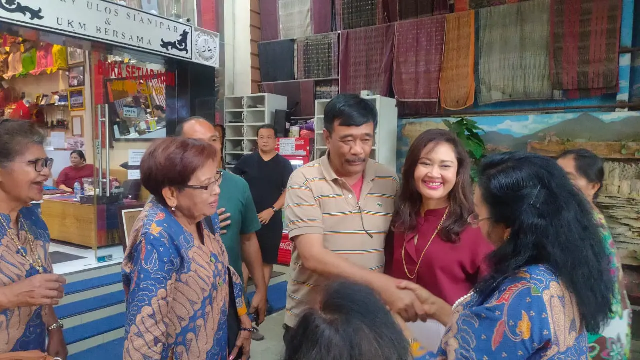 Djarot Saiful Hidayat dan istri, Happy Farida