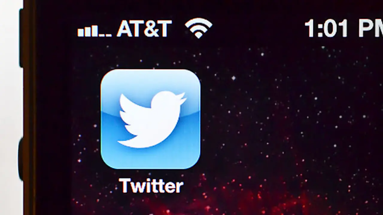 twitter-131026b.jpg
