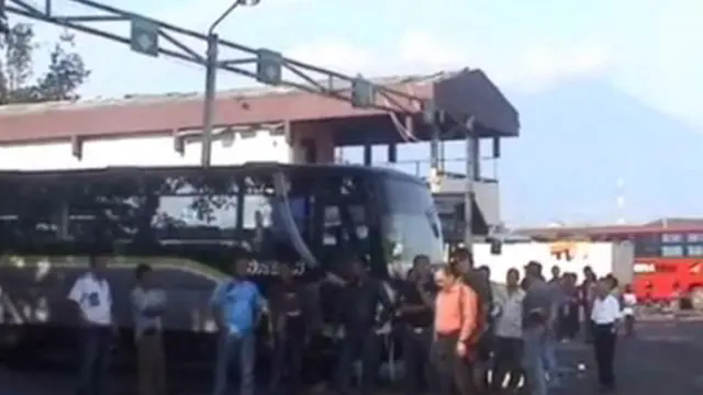Sopir Angkot Baranangsiang Mogok, Ribuan Penumpang Bingung