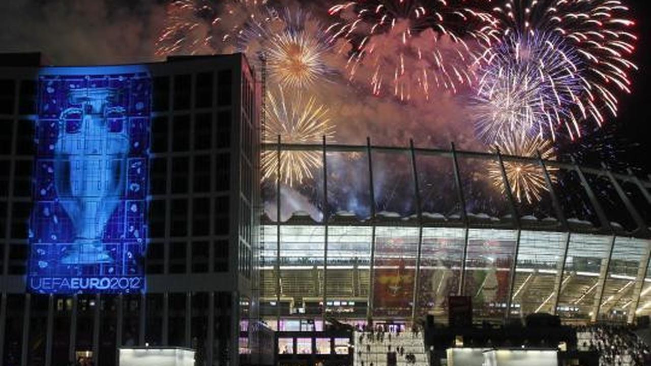 Stadion Olympic dan kembang api saksi sejarah Spanyol