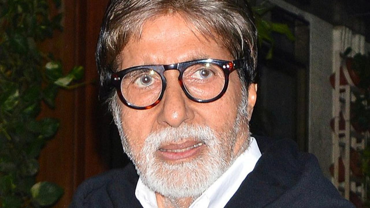 11 Oktober 1942 Kelahiran Amitabh Bachchan, Aktor Senior Bollywood Legendaris