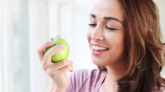 Sudah benarkah cara kita mengonsumsi buah?/Copyright shutterstock.com