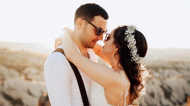 Ilustrasi pasangan cinta