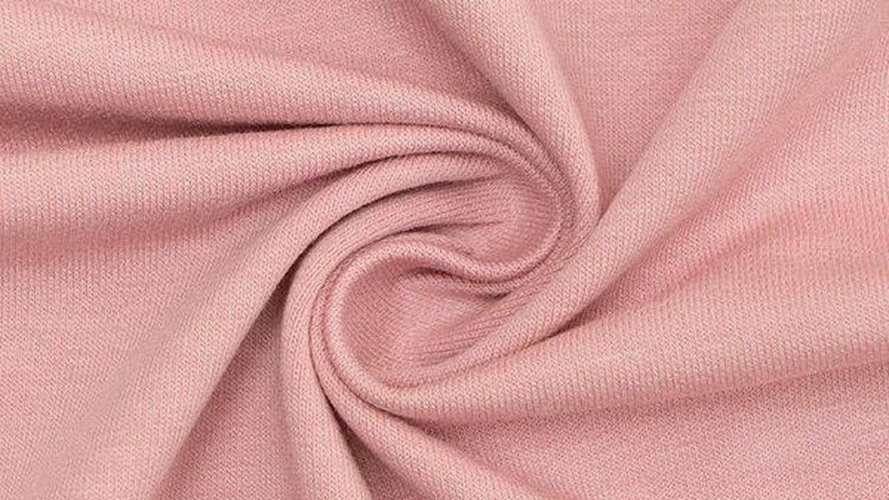 <b>Untuk Warna Kulit Gelap Pilih Warna Kontras</b>