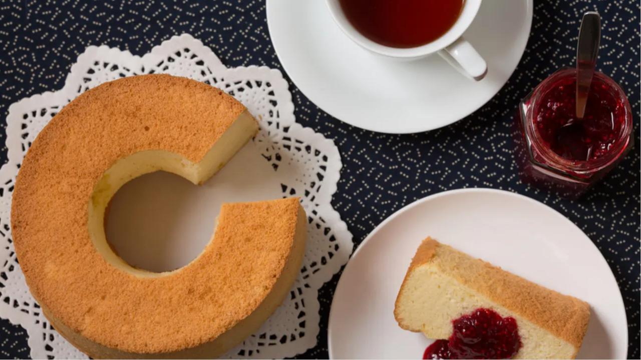 Rahasia Chiffon Cake Sempurna: Tips Anti Gagal dan 4 Resep Sederhana yang Wajib Dicoba!