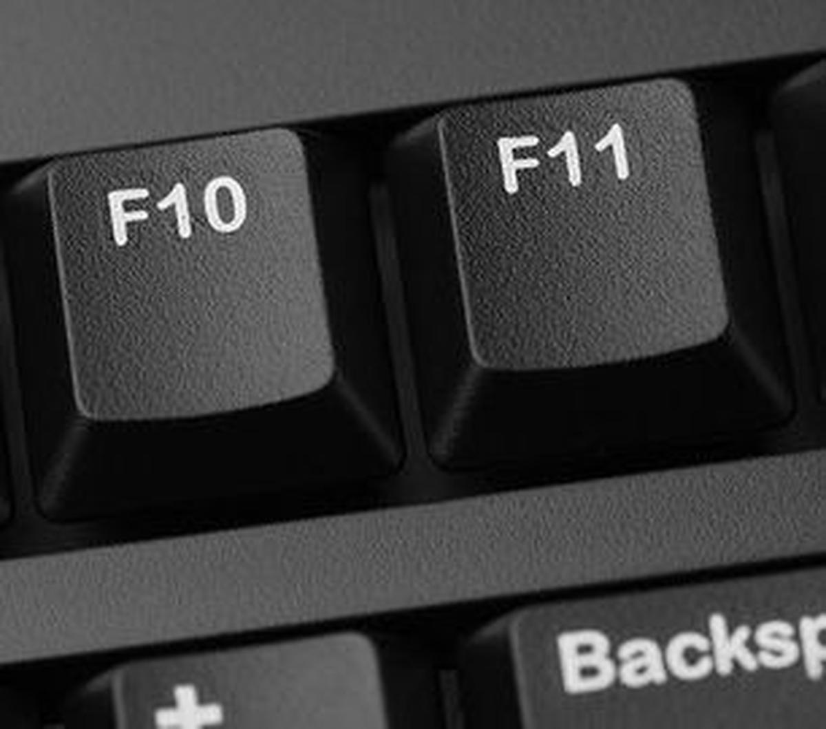 Keyboard adalah salah satu komponen hardware pada komputer dan laptop yang memiliki peran penting. Tak hanya untuk mengetik, keyboard memiliki banyak fungsi yang tidak semua orang pahami.&nbsp;