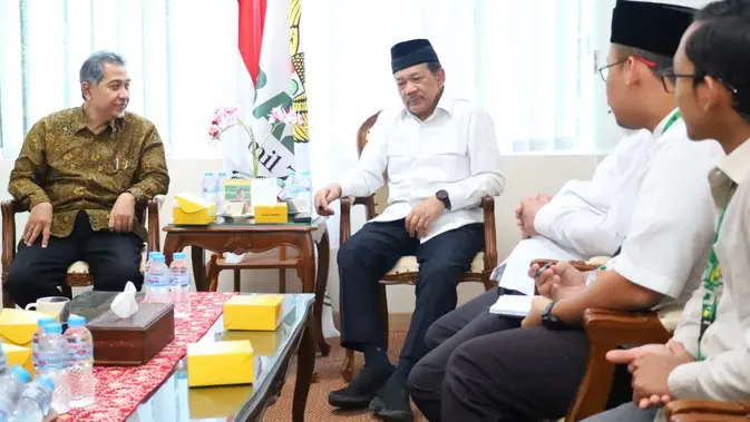 Rektor UNIDA Gontor Apresiasi Profesionalisme BAZNAS dalam Penyaluran Dana Umat