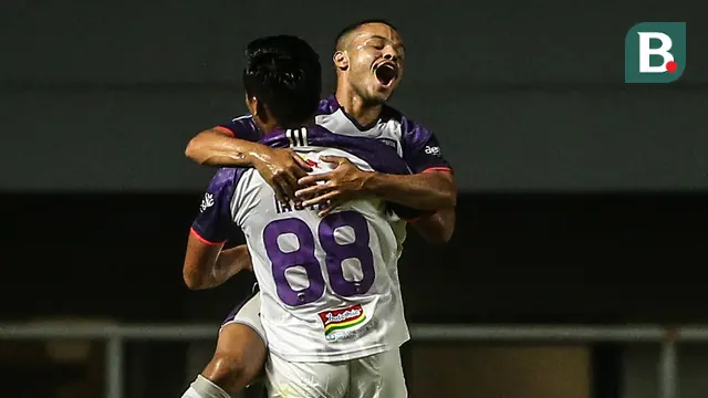 Foto: Tiga Gol Tercipta, Persita Memimpin 2-1 atas Persipura hingga Turun Minum dalam Pekan Pertama BRI Liga 1 2021 / 2022