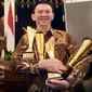 Ahok menjadi Terbaik I kategori Tingkat Pencapaian MDGs Tertinggi Tahun 2015. 